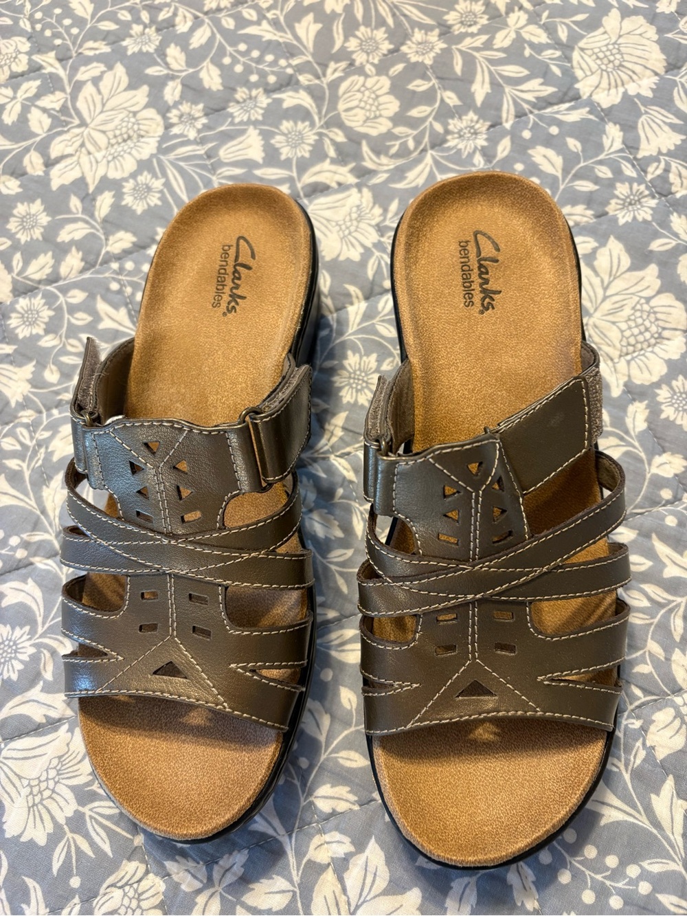 Clarks Metallic Bronze Women's Strappy Slip-On Sandals